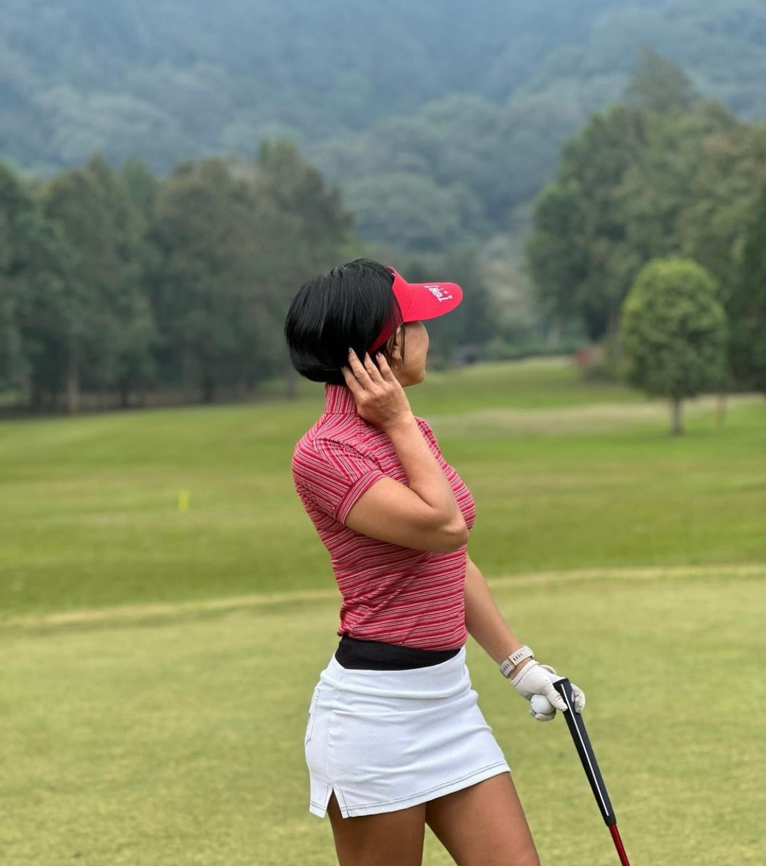 LT-124A || Ladies top dark red with white horizontal stripes reglan short sleeve w angle zip turtleneck