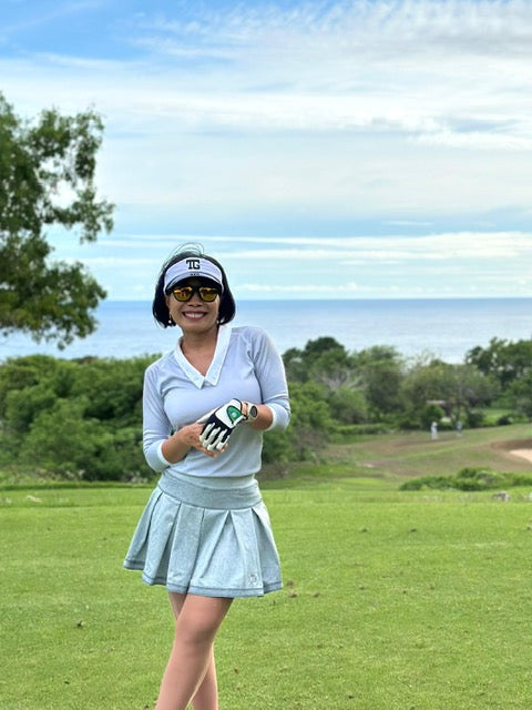 LT-133 || Ladies top grey with white trim 3/4 sleeve rear white panel