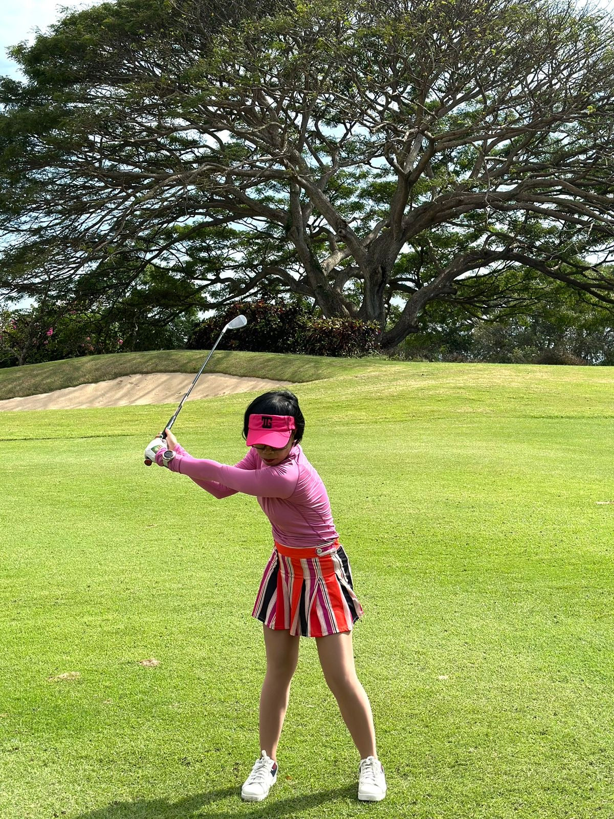 LS-083E || Skirt orange, pink and white stripes side button waist fastening large knife pleated