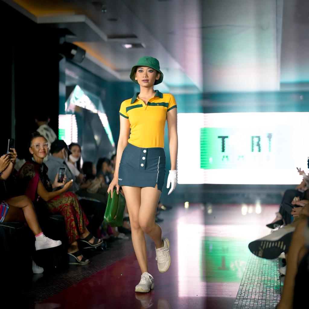 LT-102 || Ladies Top Short Sleeve Yellow with Broad Bottle Green Horizontal Chest One Concealed Side Seam pocket and back strips collar and sleeve Trim