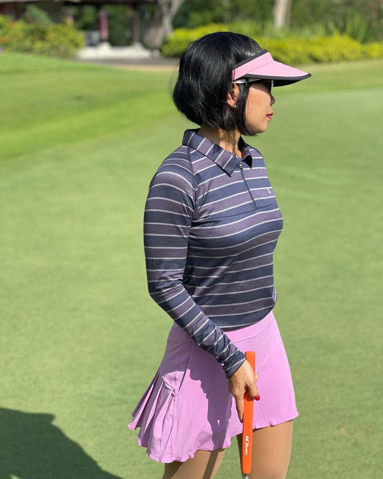 LT-095F || Ladies Top Long Sleeve Charcoal Grey and Dark Mauve Broad Horizontal Herringbone Patterned Bands Separated by Light Grey Thin Horizontal Lines. Zipper Neck