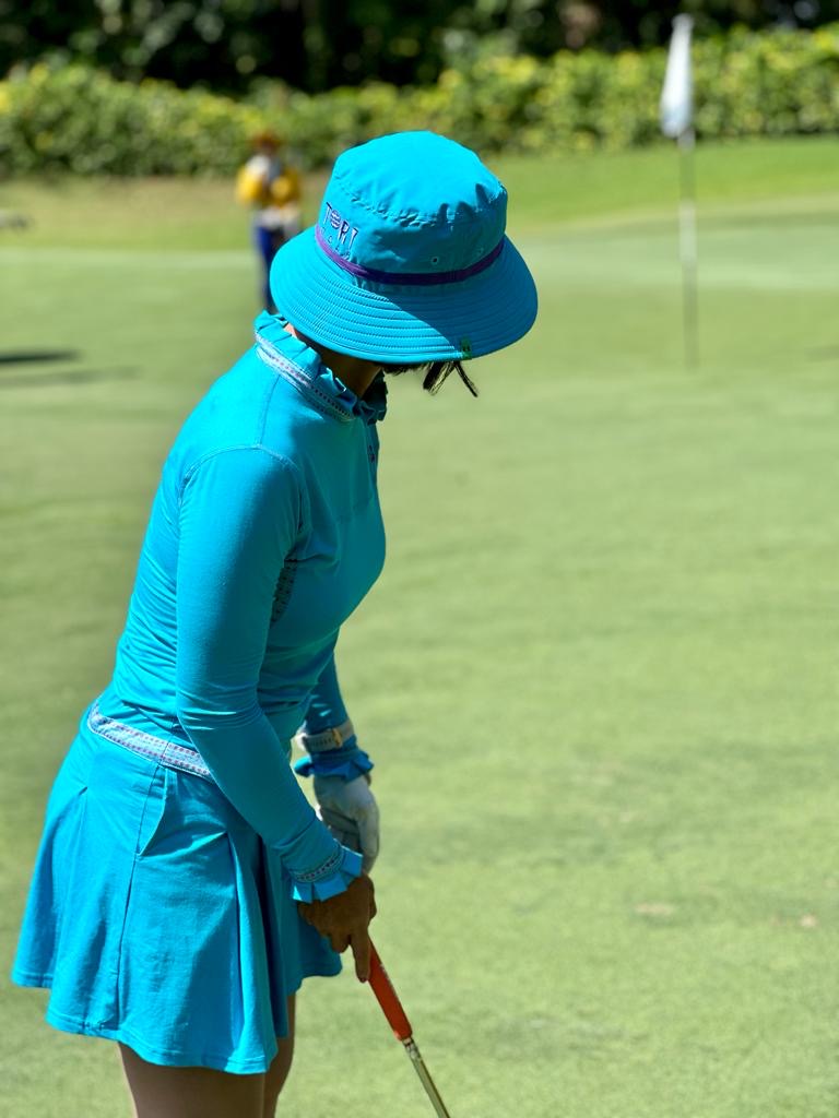 LGS-017A || Golf Set (Top & Skirt) Turquoise with Blue and Pink Dotted Underarm Breathable Material Panels & Vertical Pleated / Frilled Crewneck and Pleated / Frilled Long Sleeve