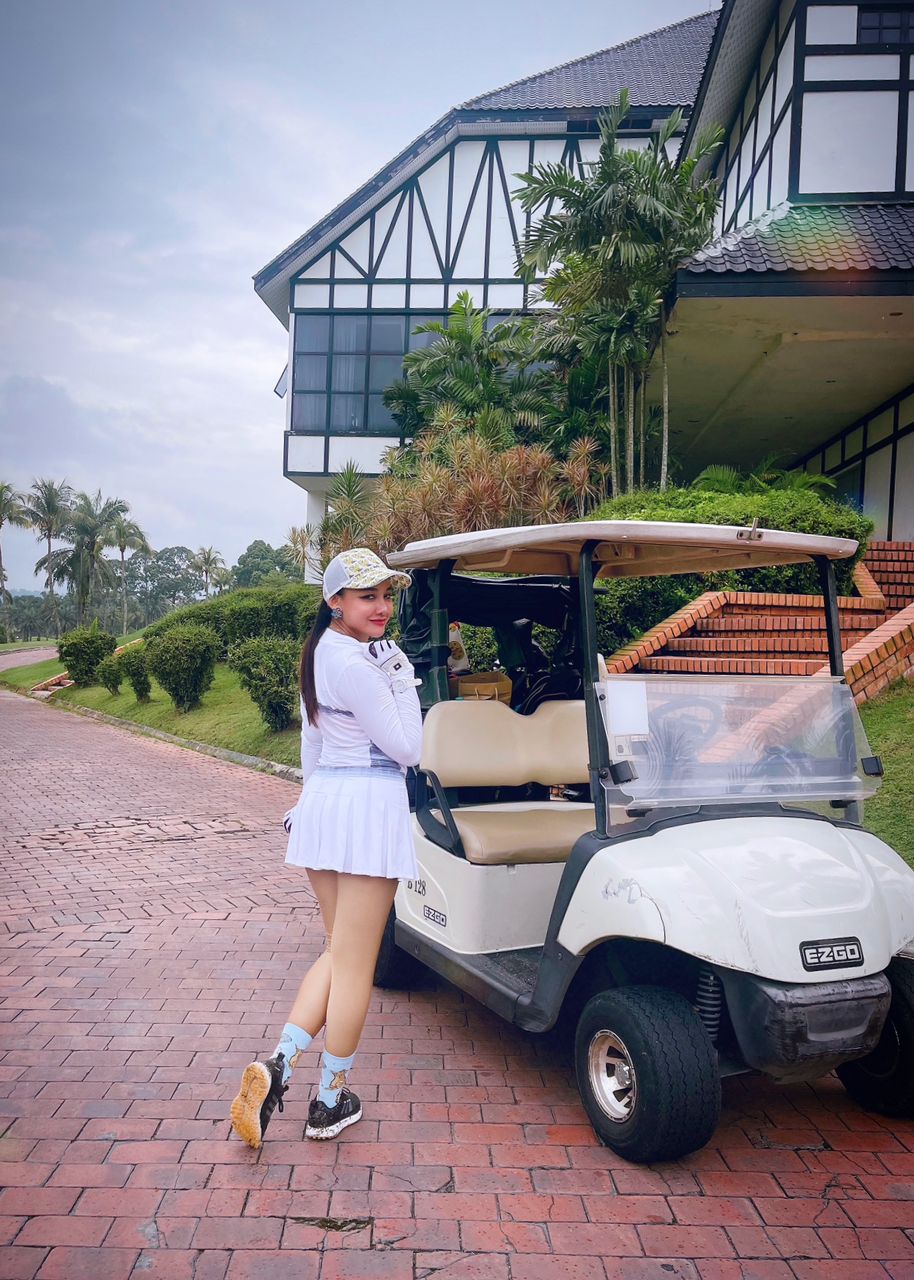 GD-027A || Golf Dress White, Open V Neck Mandarin Collar Pleated Swing Hem with White, Blue, Black & White Horizontal & Vertical Stripes Breathable Underarm and Hip Trim, 2 Side Pockets Long Sleeve