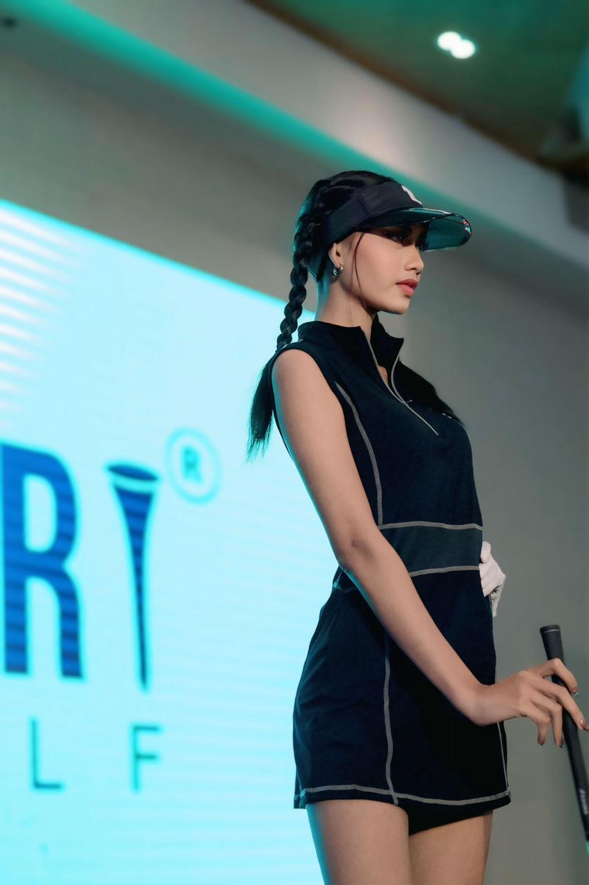 GD-035 || Golf Dress Black Sleeveless, with Zipper Mock Polo Neck with White Overlock Stitching and Two Folds on The Bottom Side