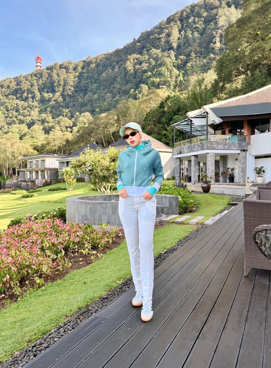 LGJ-001 || Two-Tone Green Jacket Full Zipper on The Front with a Combination Off White Ribbing on The Waist and Sleeve Ends with an Additional Hoodie