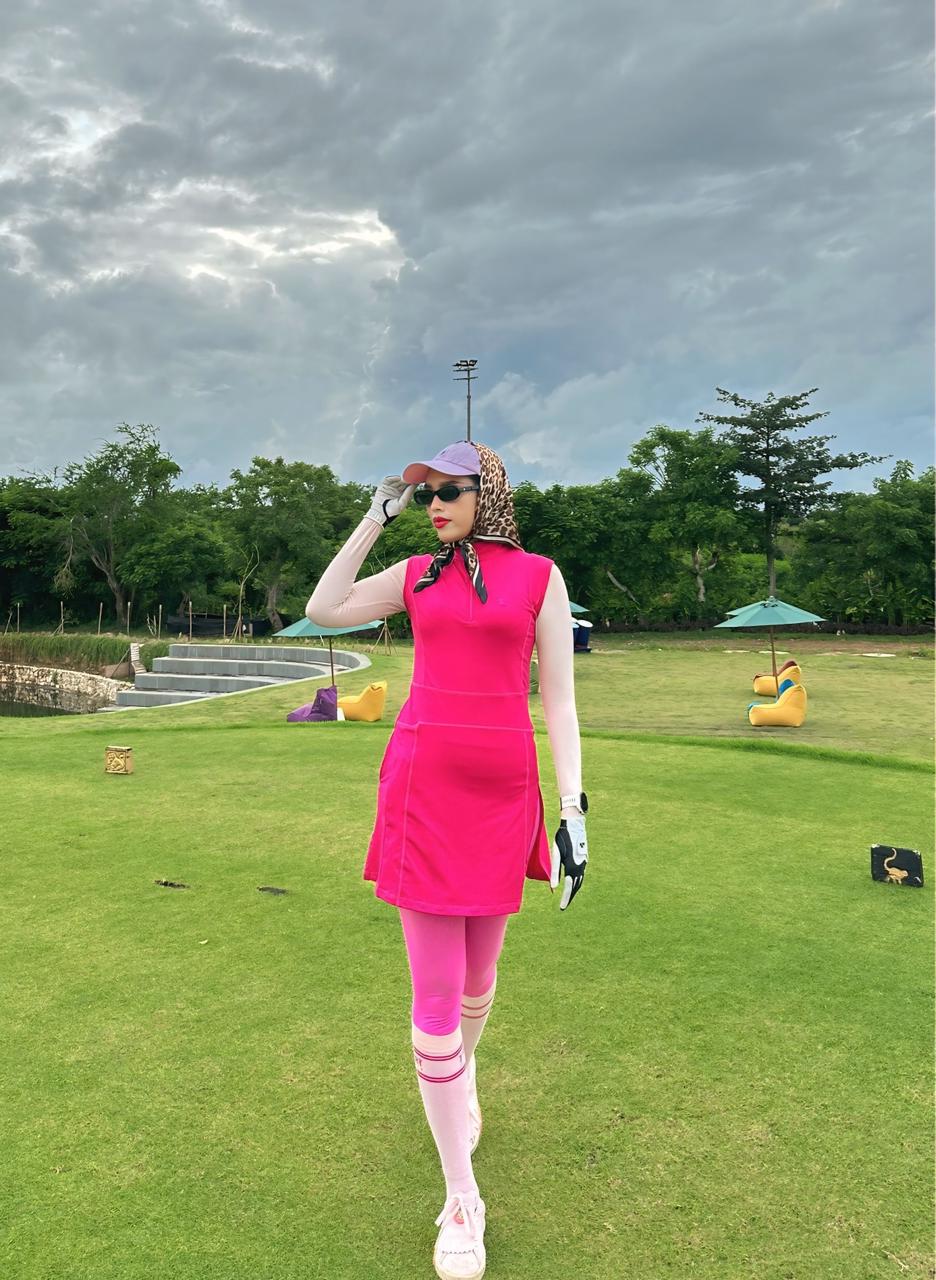 GD-035A || Golf Dress Magenta Pink Sleeveless, with Zipper Mock Polo Neck with Light Pink Overlock Stitching and Two Folds on The Bottom Side