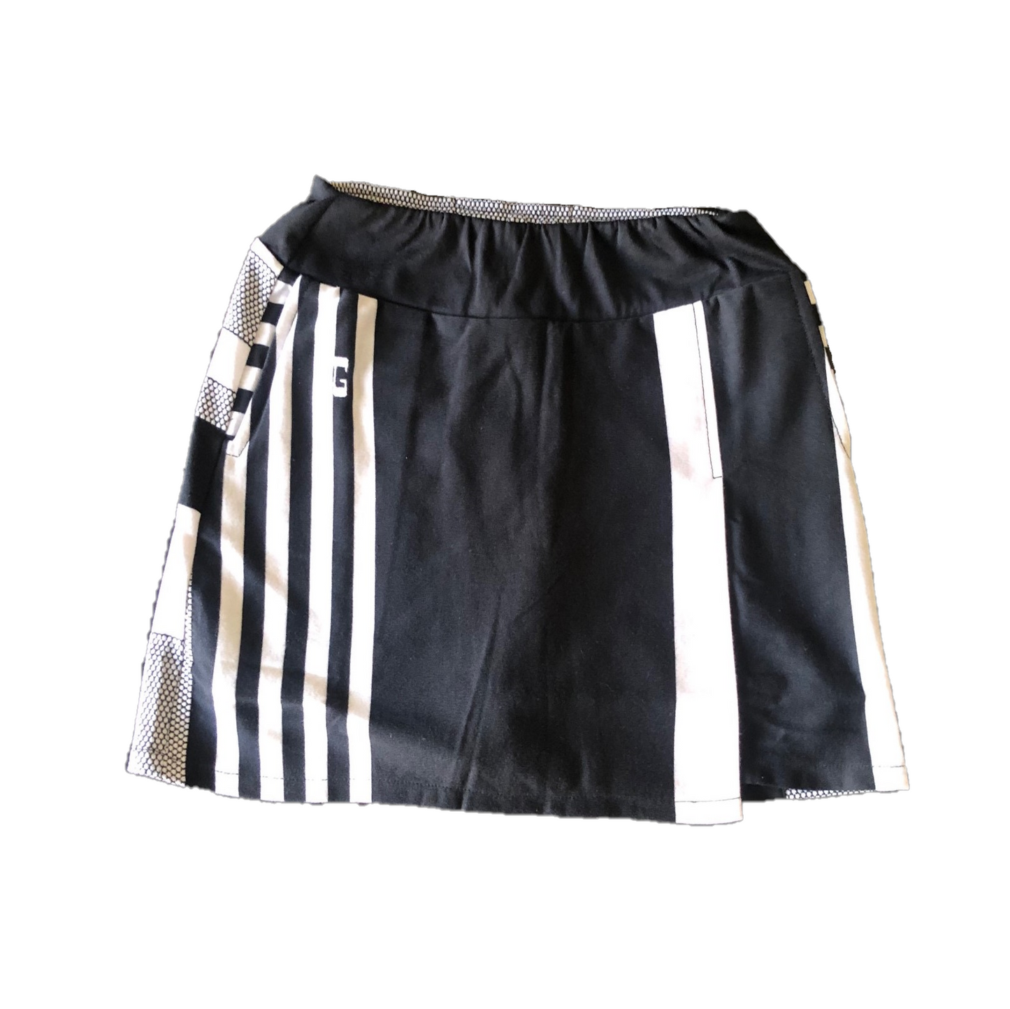 LS-066 || Ladies Skirt Black and White Vert Stripe with Small Horizontal at Sides 1 Rear Pocket